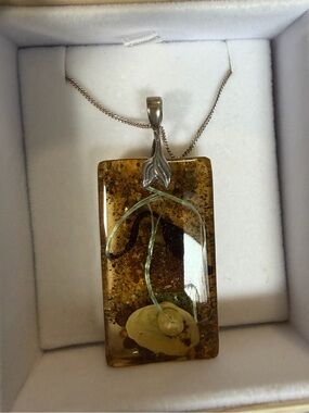 Amber Resin Rectangle Pendant Necklace in Honey Gold
